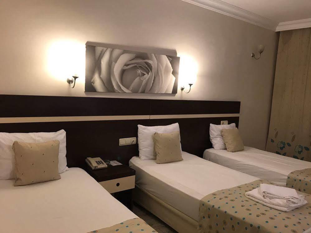 Luna Lara Hotel Antalya Buitenkant foto